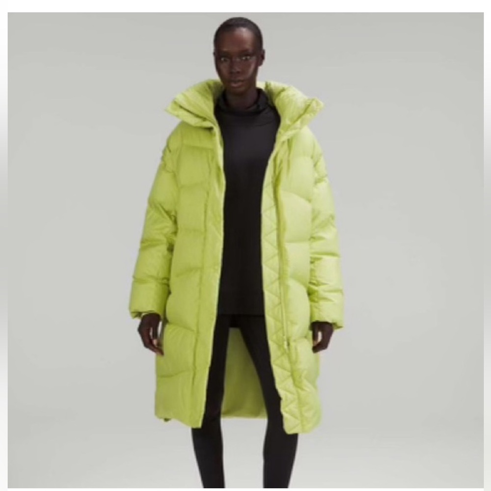 Lululemon water proof puffer